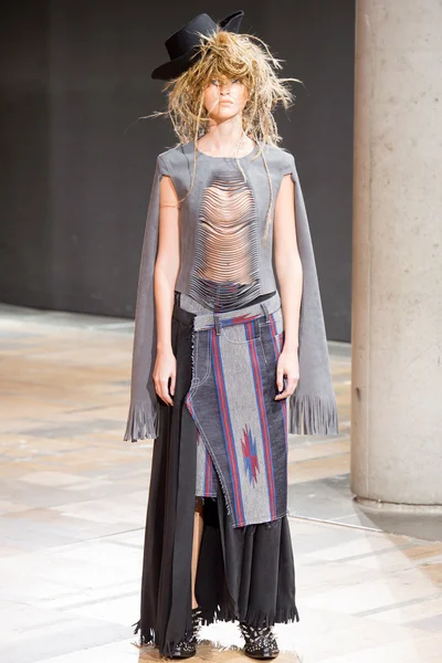 Look 20